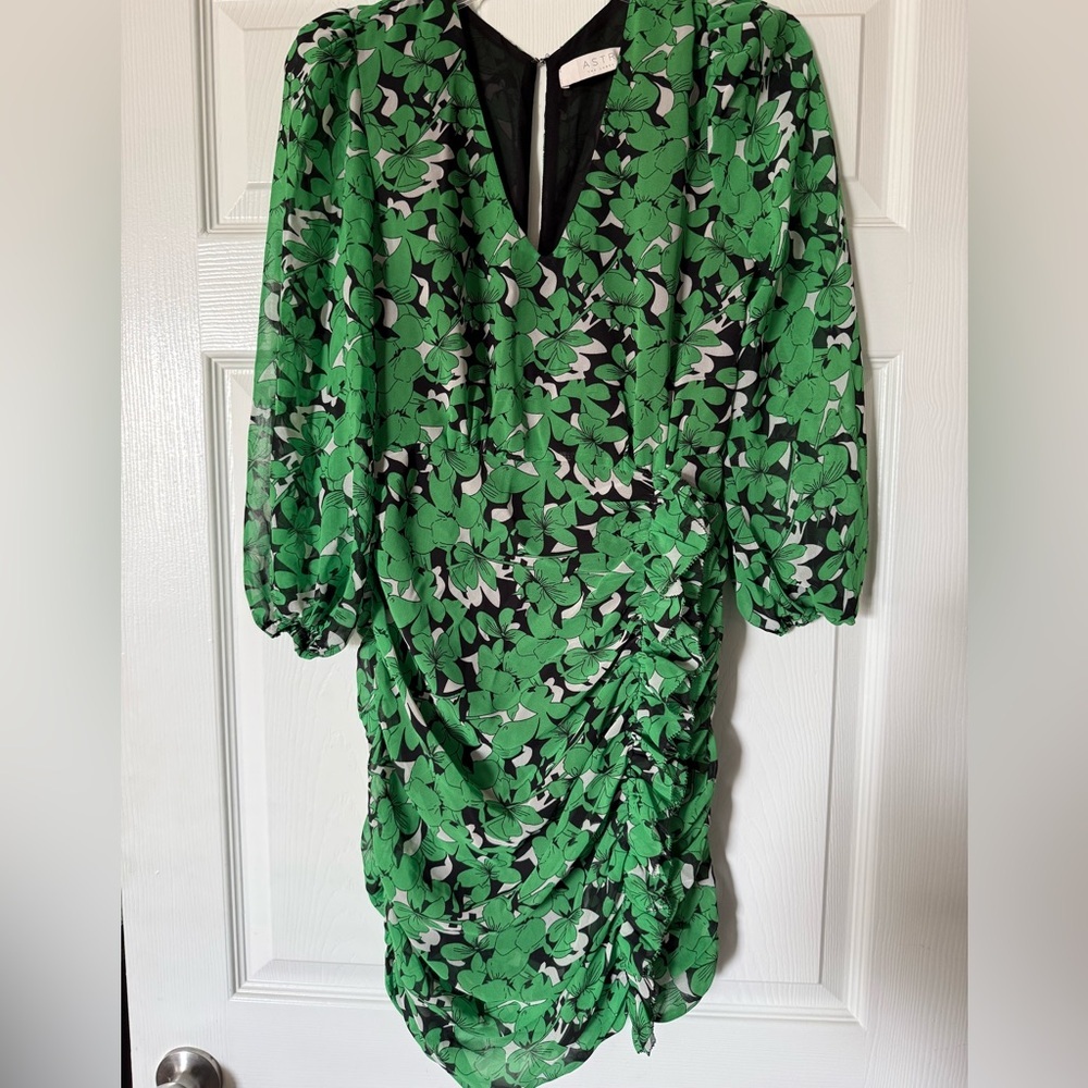 ASTR The Label Green Floral Dress size small